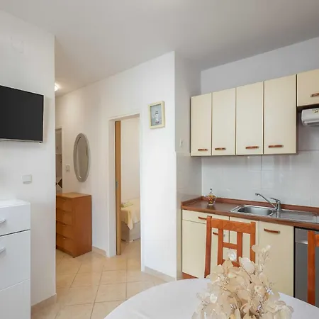 Apartman Bella Vista - Two Bedroom With Terrace A4 *